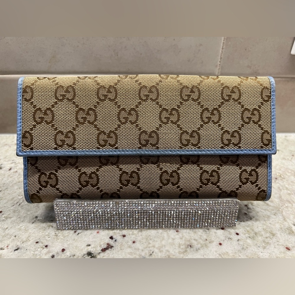 GUCCI GG Canvas Continental Wallet